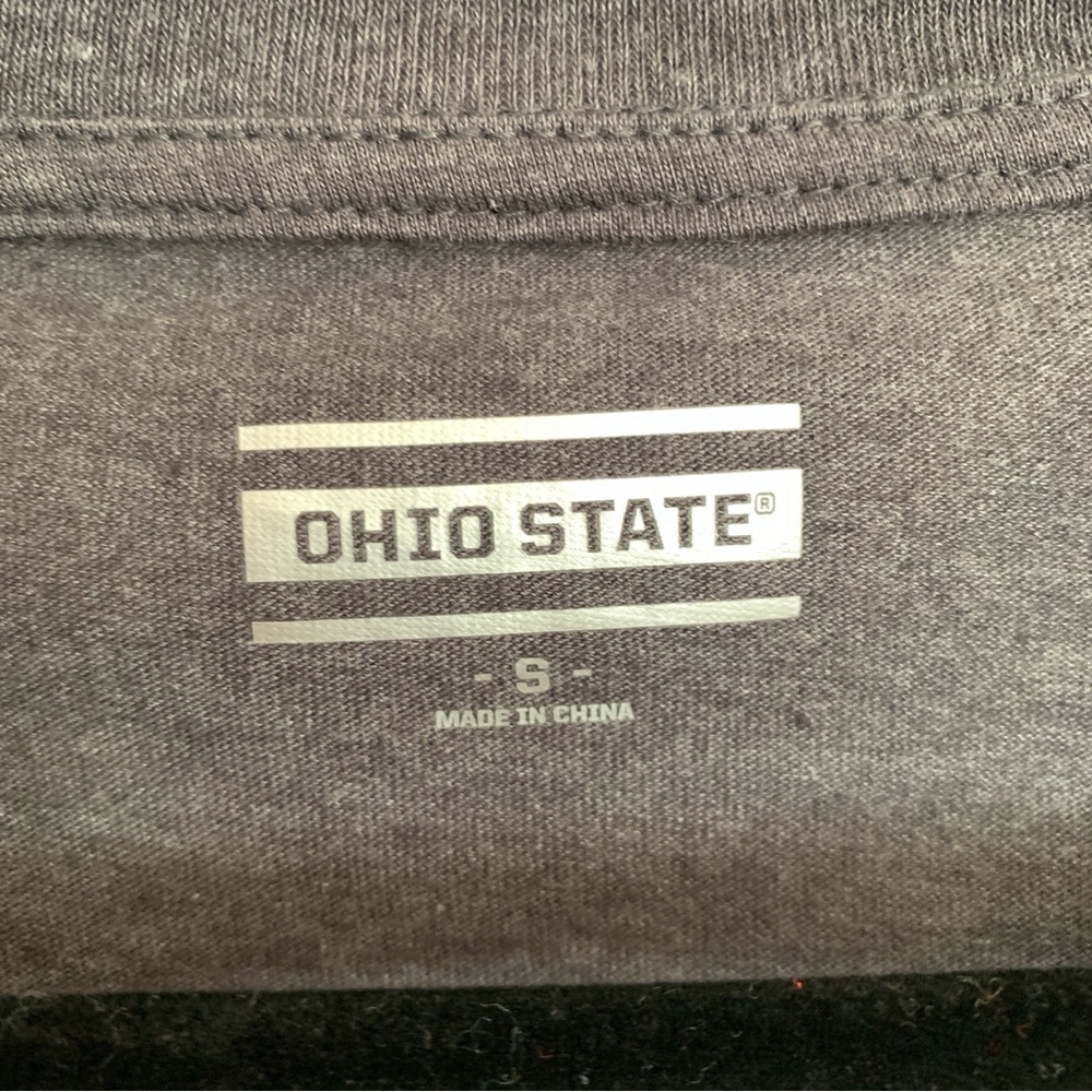 🆕The Ohio State University Charcoal Gray Shirt- Sleeve T- Shirt S - Picture 2 of 7